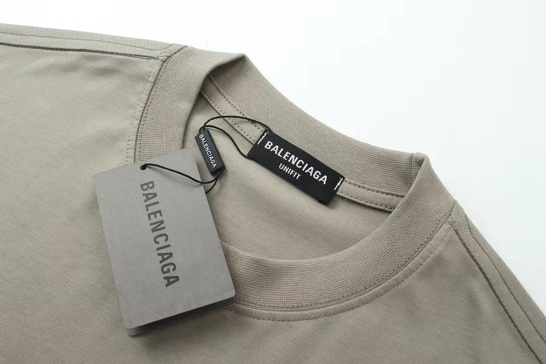 BALENCIAGA || Heavyweight Jersey T-shirt With Embossed Balenciaga Embroidery - FASHION MYST 