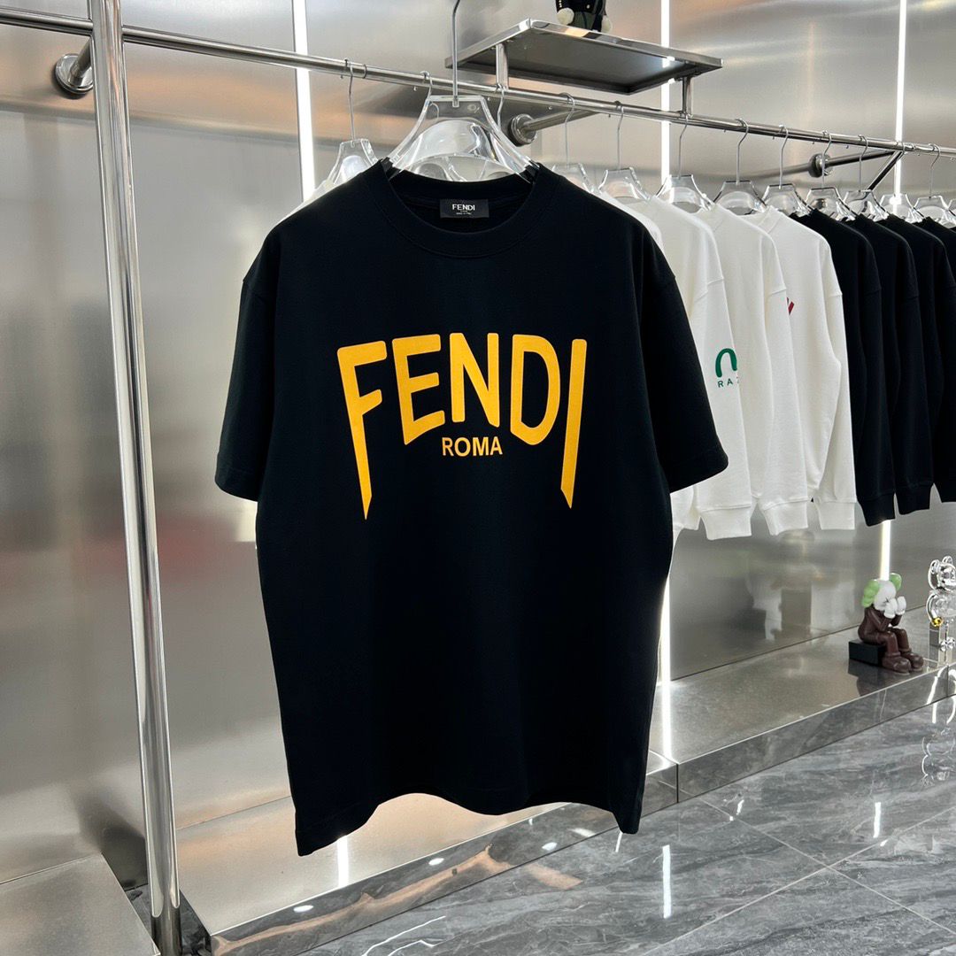 FENDI || Logo Drop Shoulder Cotton T-Shirt - FASHION MYST 