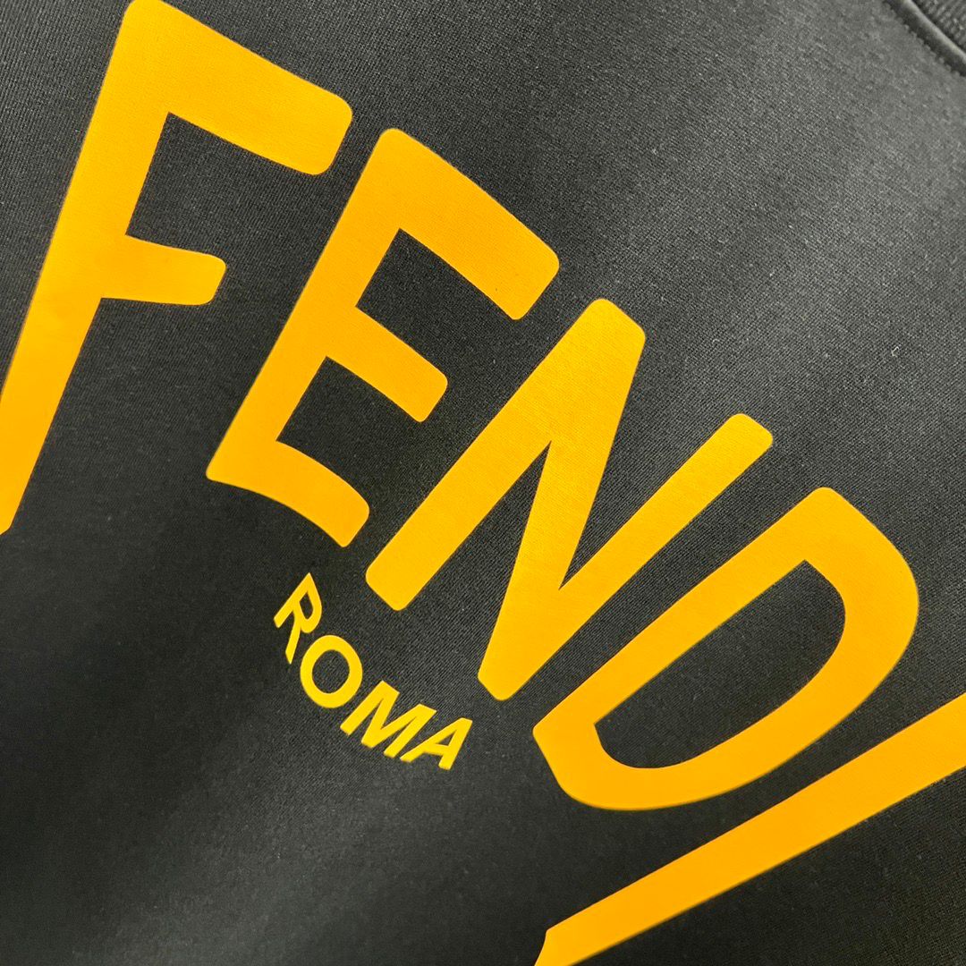 FENDI || Logo Drop Shoulder Cotton T-Shirt - FASHION MYST 