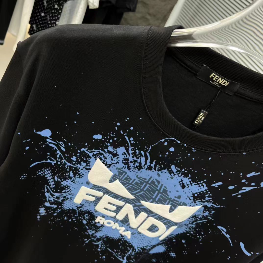 FENDI || Cat Eye Logo Short Sleeve Black T-Shirts For Men - FASHION MYST 