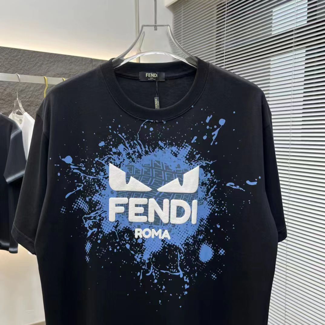 FENDI || Cat Eye Logo Short Sleeve Black T-Shirts For Men - FASHION MYST 