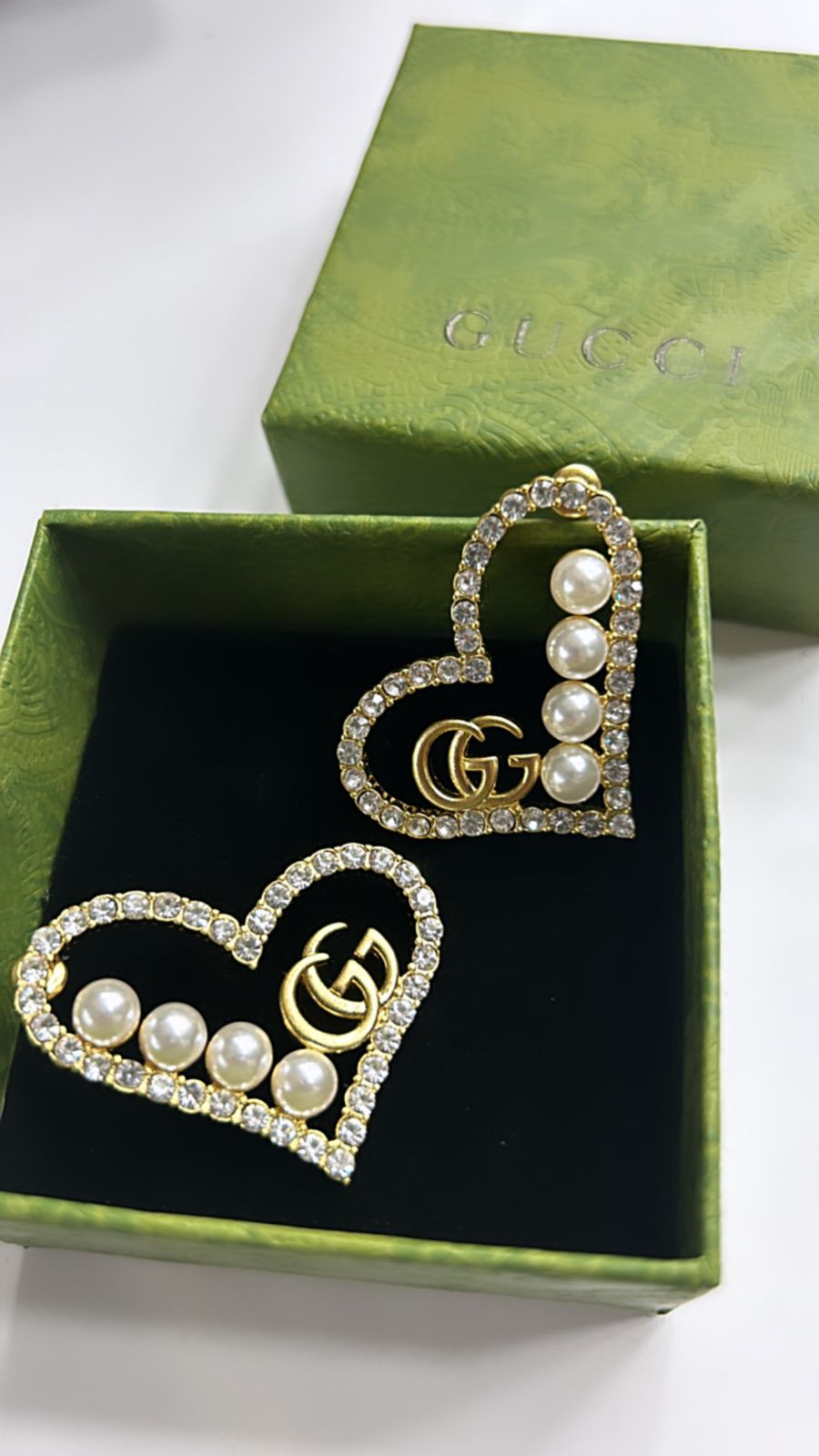 GUCCI || HEART CRYSTAL/PEARLS EARRINGS - FASHION MYST 