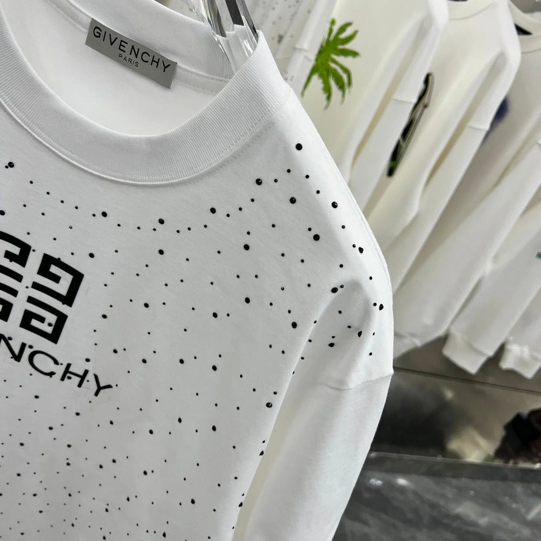 GIVENCHY || WHITE 4G LOGO SWAROVSKI DESIGNER T-SHIRT - FASHION MYST 