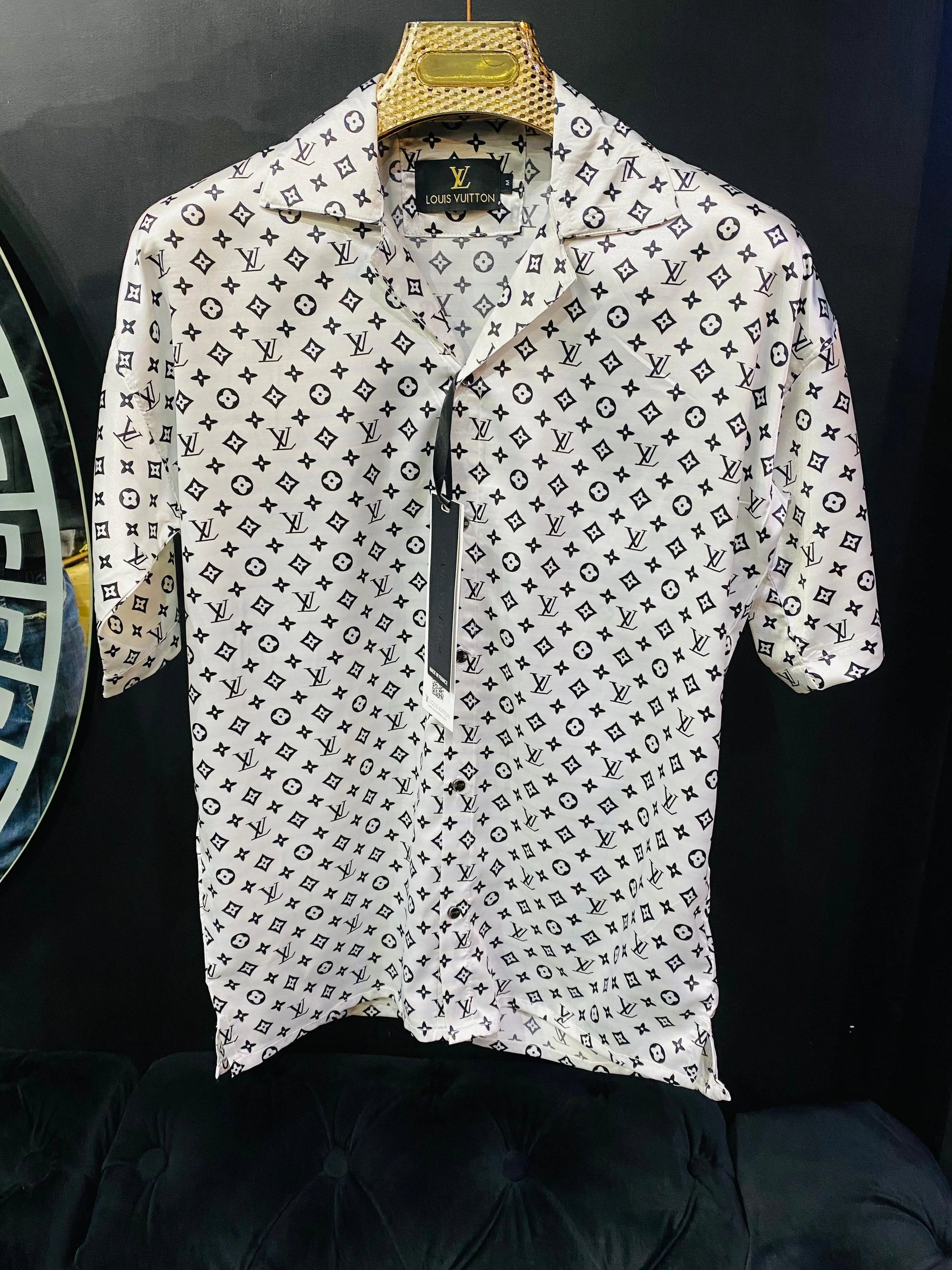 LOUIS VUITTON Monogram Printed Short Sleeved Silk Shirt FASHION MYST