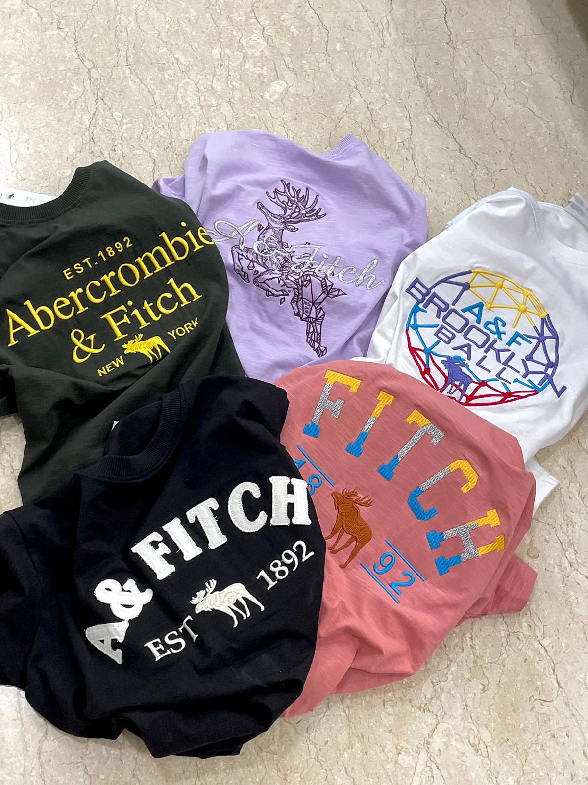 ABERCROMBIE \u0026 FITCH || Embroidered T-Shirt For Women – FASHION MYST, image size:1200x1600