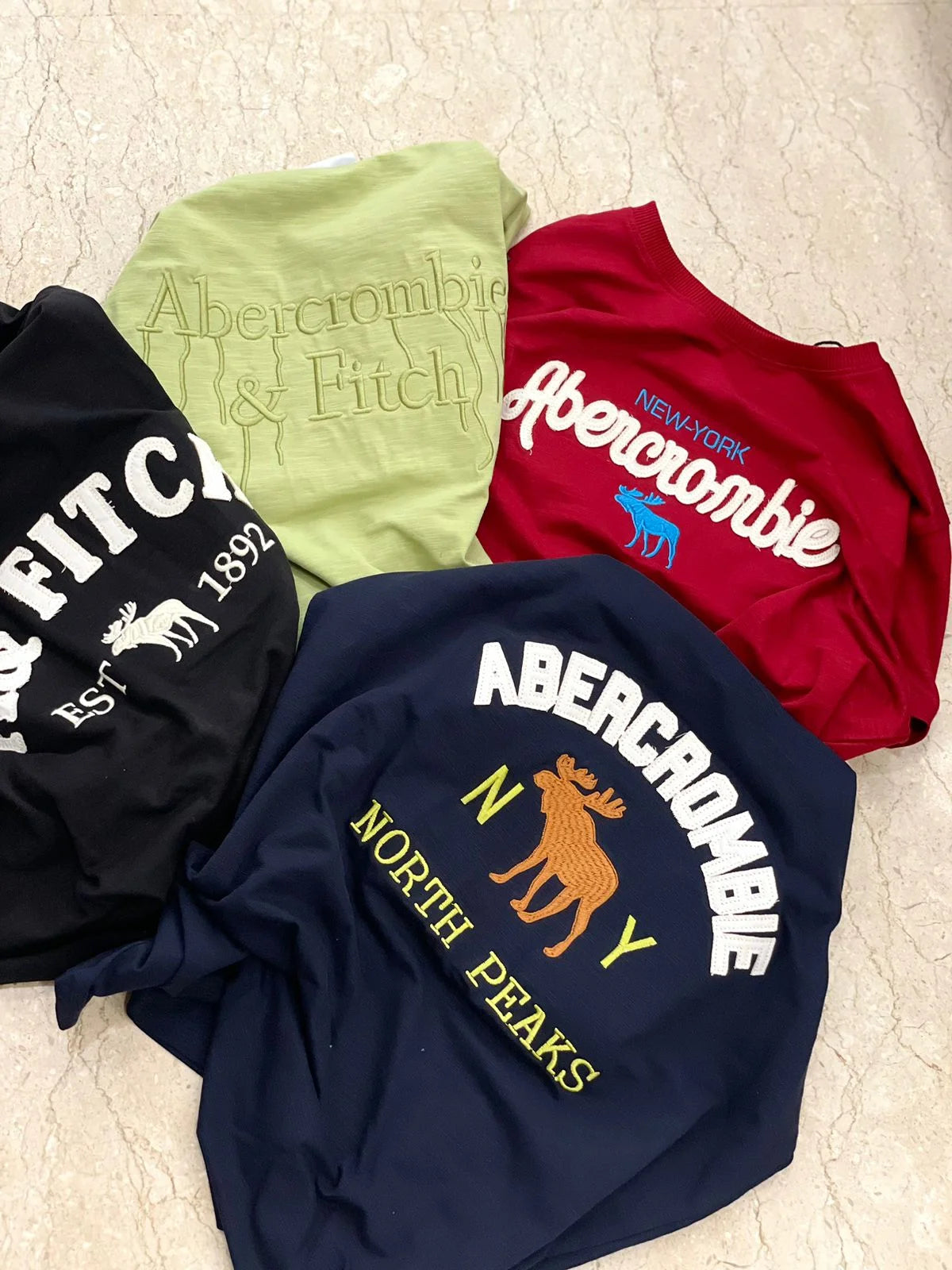 ABERCROMBIE & FITCH || Embroidered T-Shirt For Women - FASHION MYST 