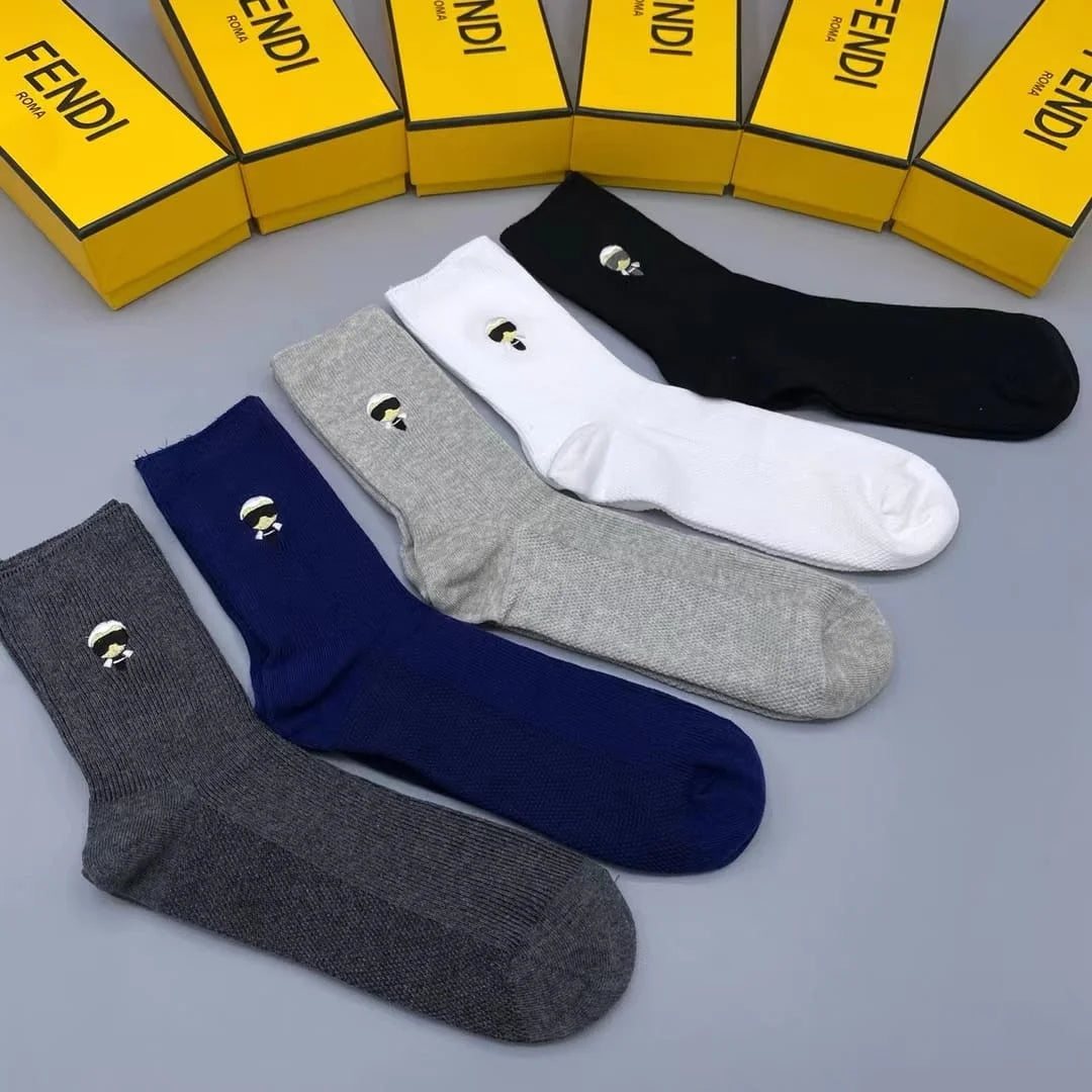 FENDI || Invisible Men Logo Socks (Pack Of Five) - FASHION MYST 