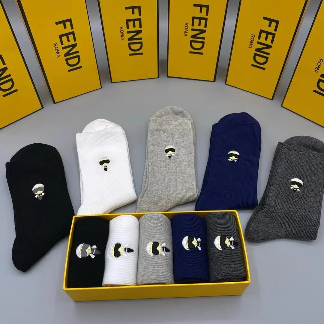 FENDI || Invisible Men Logo Socks (Pack Of Five) - FASHION MYST 