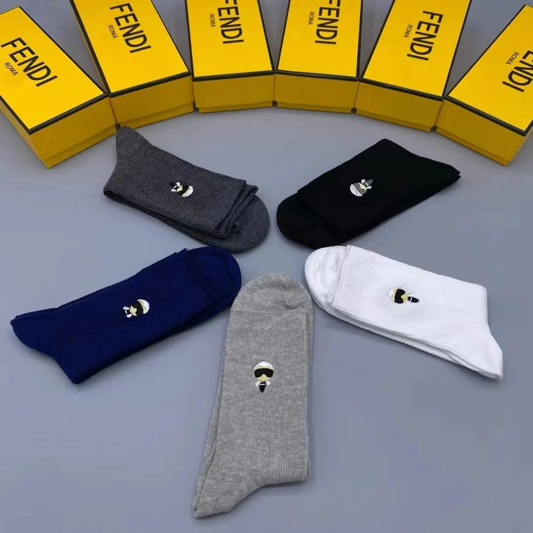 FENDI || Invisible Men Logo Socks (Pack Of Five) - FASHION MYST 