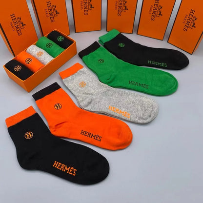 HERMES || Designer Retro H Letter Logo Print Loafer Socks - FASHION MYST 