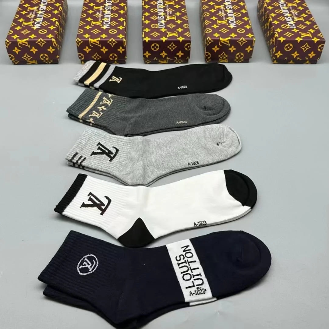 LOUIS VUITTON || LV Logo-Intarsia Striped Ribbed Cotton-Blend Socks - FASHION MYST 