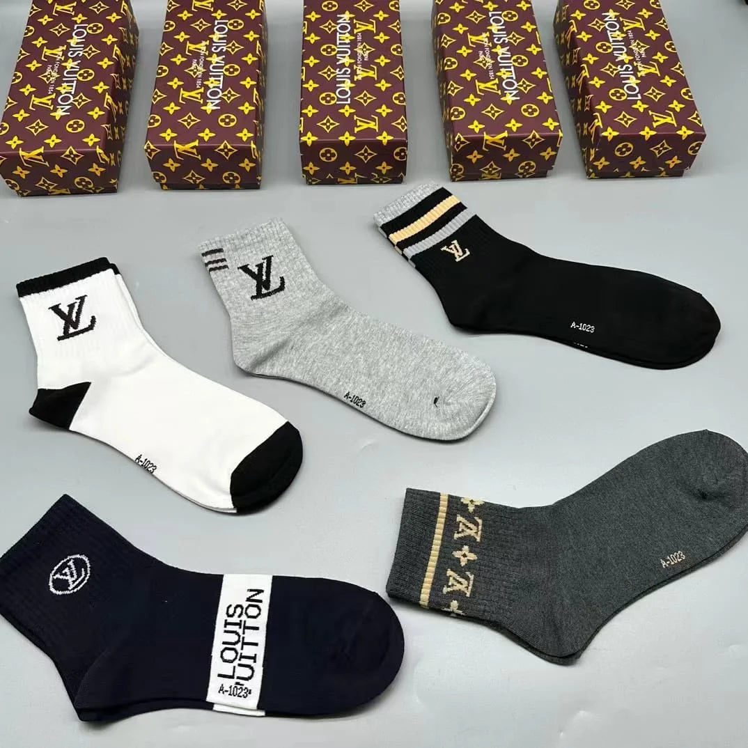 LOUIS VUITTON || LV Logo-Intarsia Striped Ribbed Cotton-Blend Socks - FASHION MYST 