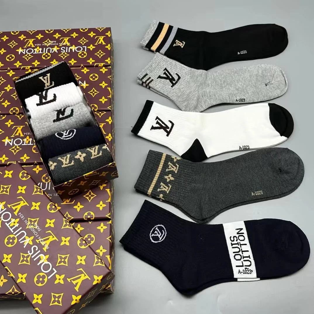 LOUIS VUITTON || LV Logo-Intarsia Striped Ribbed Cotton-Blend Socks - FASHION MYST 