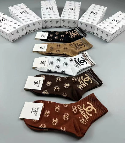 CHANEL || Mini Greek Interlocking CC Logo Socks (Pack Of Five) - FASHION MYST 