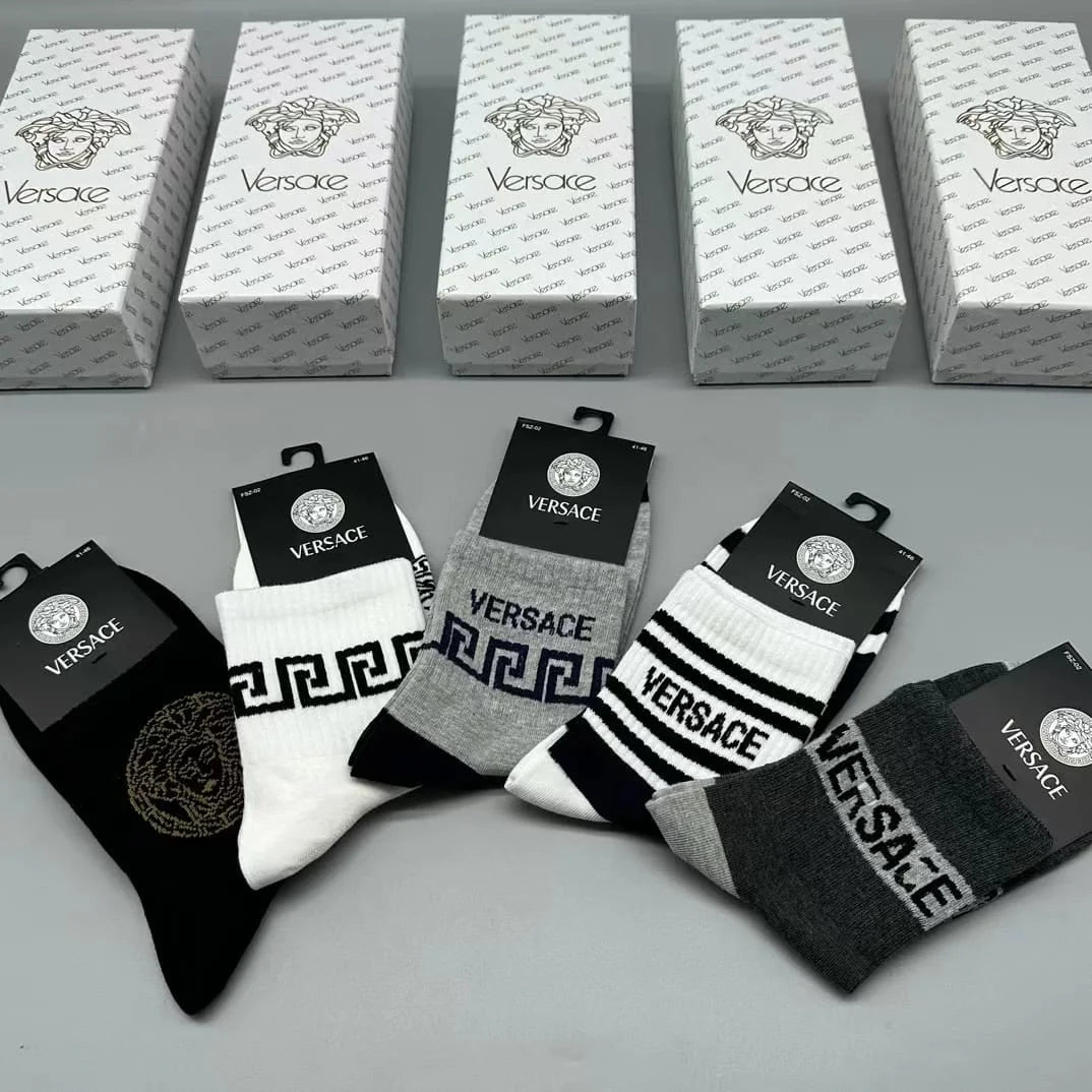 VERSACE || Logo Cotton Blend Crew Socks In Nero - FASHION MYST 