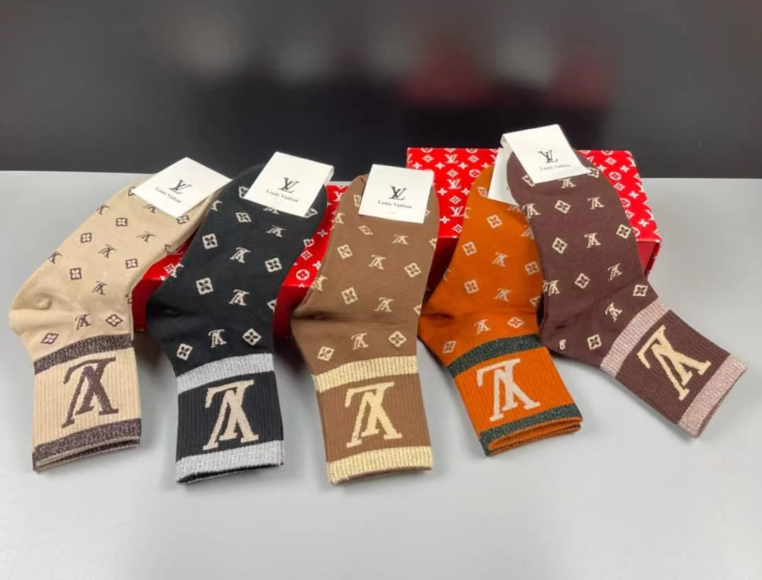 LOUIS VUITTON || LV Supreme Monogram Print Multicolour Five Pair Combo Socks - FASHION MYST 