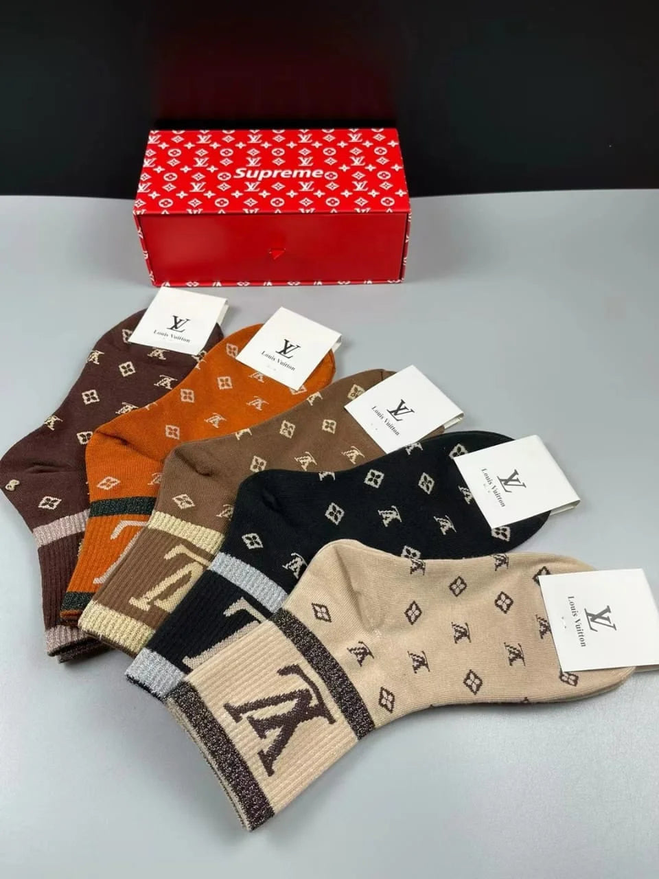 LOUIS VUITTON || LV Supreme Monogram Print Multicolour Five Pair Combo Socks - FASHION MYST 