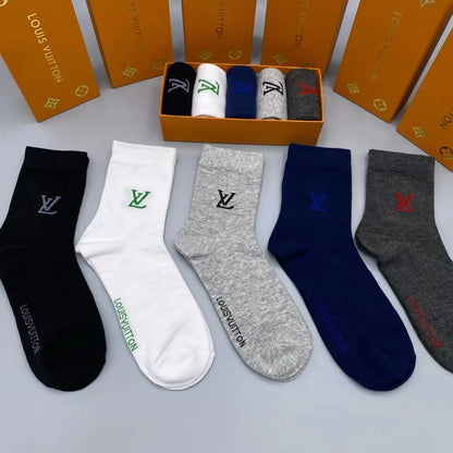 LOUIS VUITTON || Ankle Socks With LV Logo At Front - FASHION MYST 