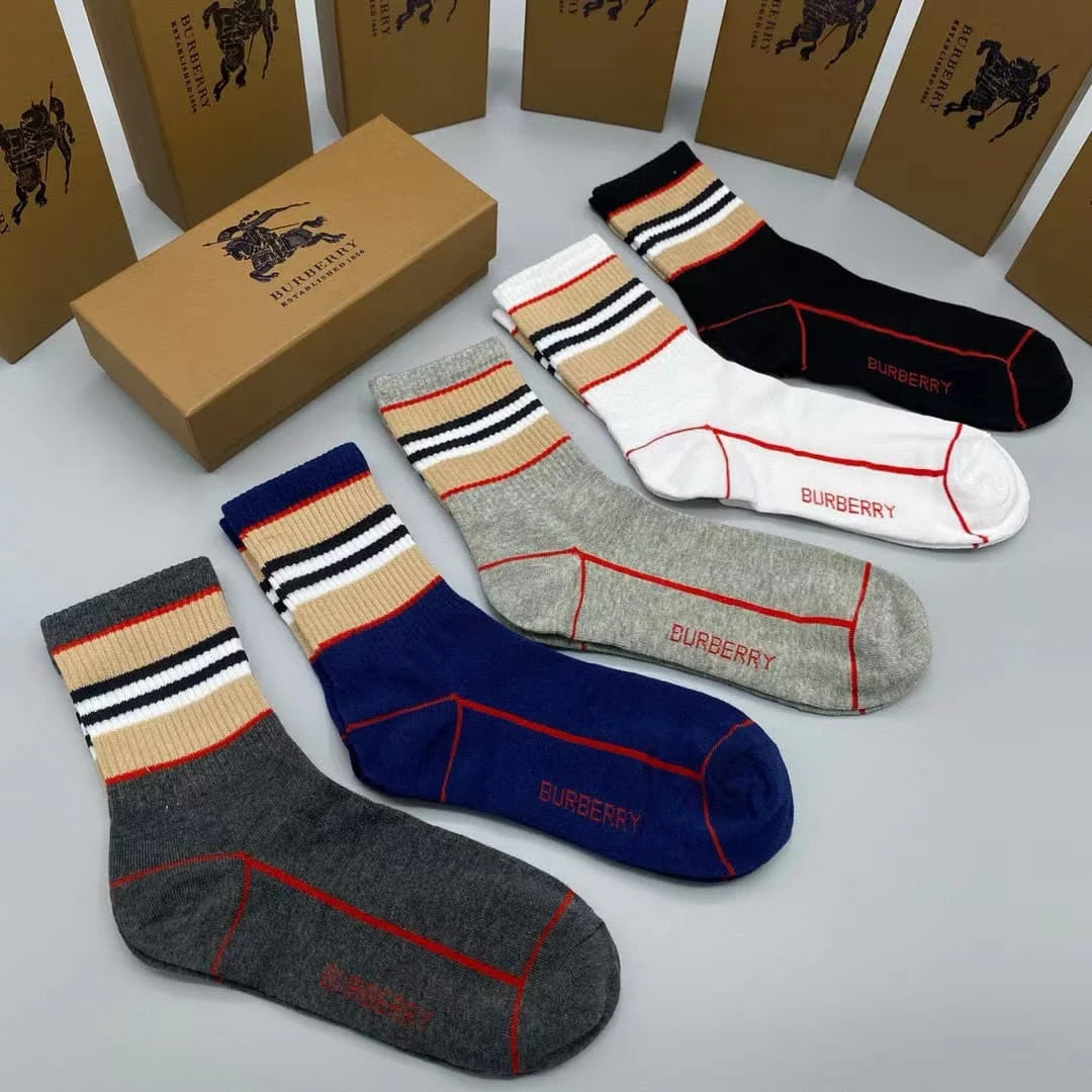 BURBERRY || Icon Stripe Intarsia Cotton Blend Ankle Socks - FASHION MYST 