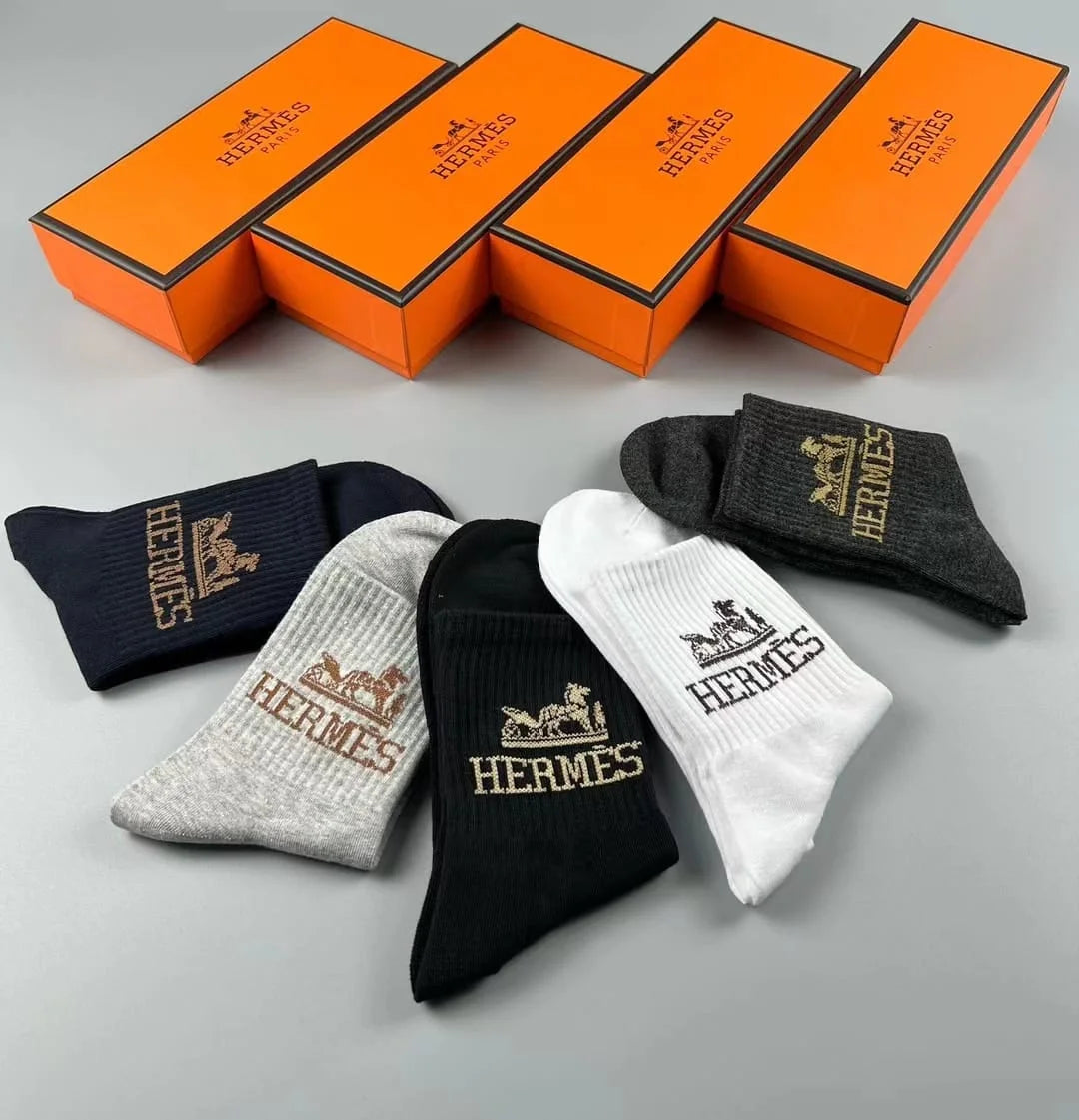 HERMES || Fashion Letter Pattern Socks Pack Of Five - FASHION MYST 