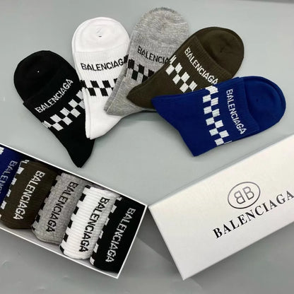 BALENCIAGA || Cheker Patterned Ankle Socks Pack Of Five - FASHION MYST 