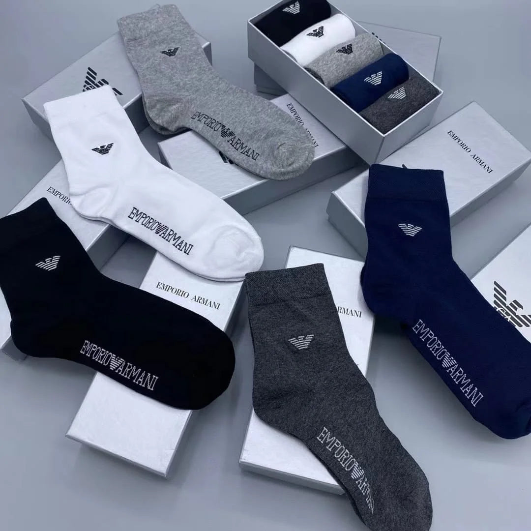 HIGH END QUALITY LONG LENGTH SOCKS (FIVE PCS COMBO) - FASHION MYST 