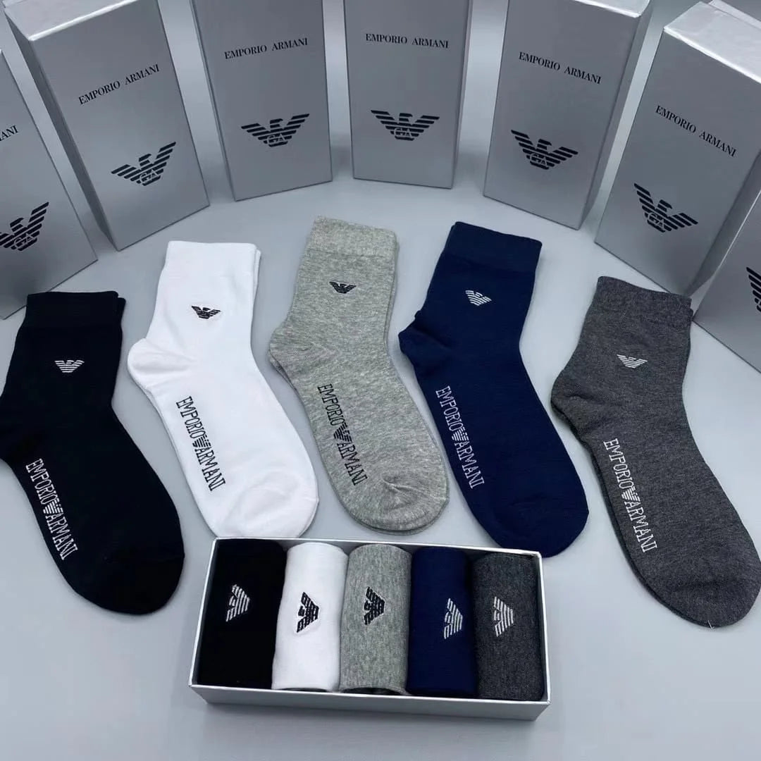 HIGH END QUALITY LONG LENGTH SOCKS (FIVE PCS COMBO) - FASHION MYST 