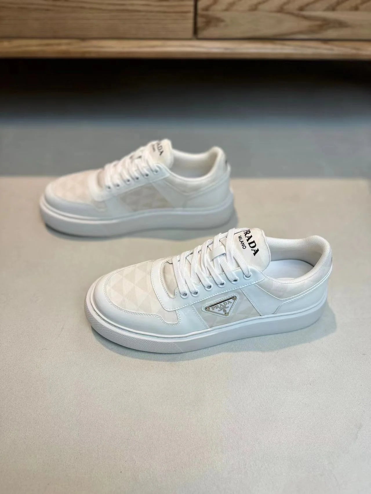 PRADA || Downtown Re-Nylon Low-Top Sneaker / White - FASHION MYST 