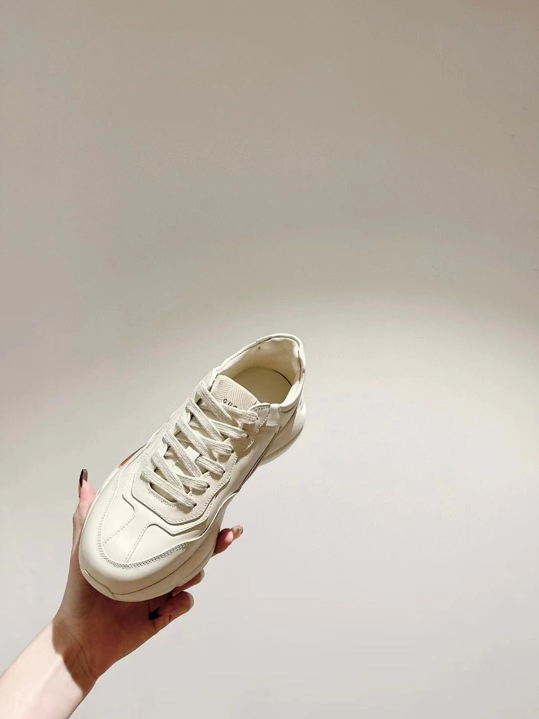 GUCCI || Rhyton Gucci Logo Leather Sneaker - FASHION MYST 