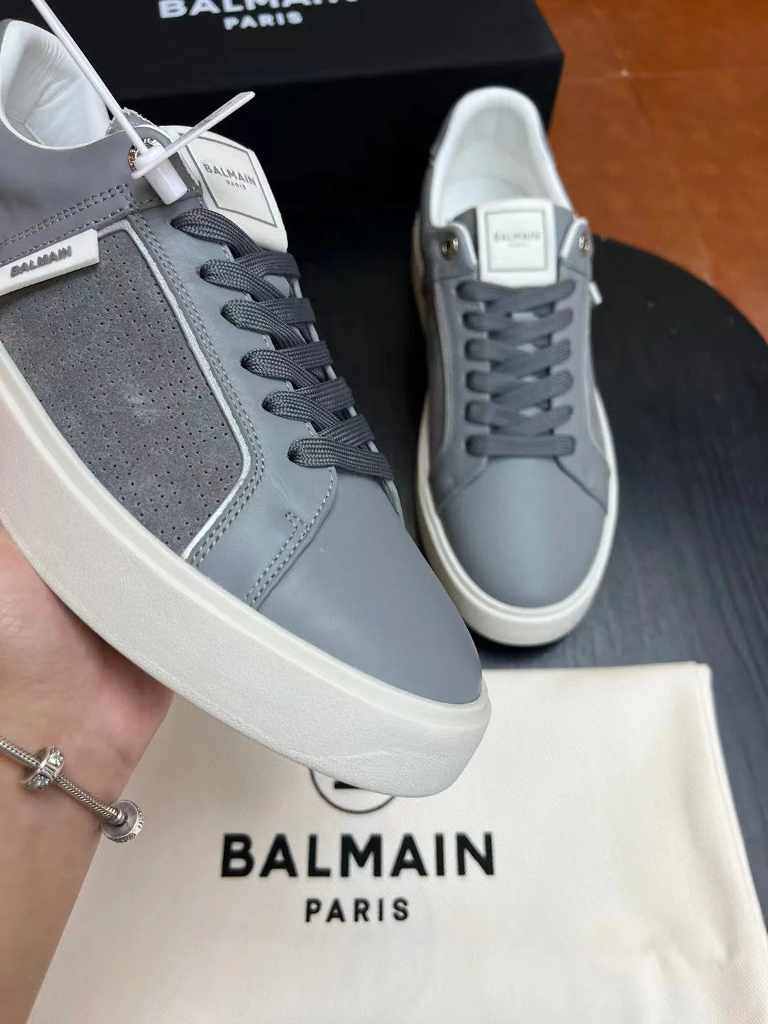 BALMAIN || Logo Patch Low-Top Grey ‘B-Court’ Sneaker - FASHION MYST 