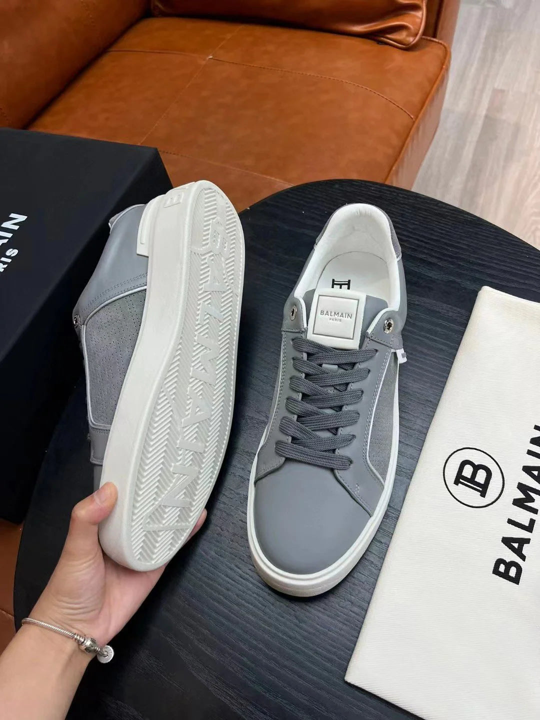 BALMAIN || Logo Patch Low-Top Grey ‘B-Court’ Sneaker - FASHION MYST 