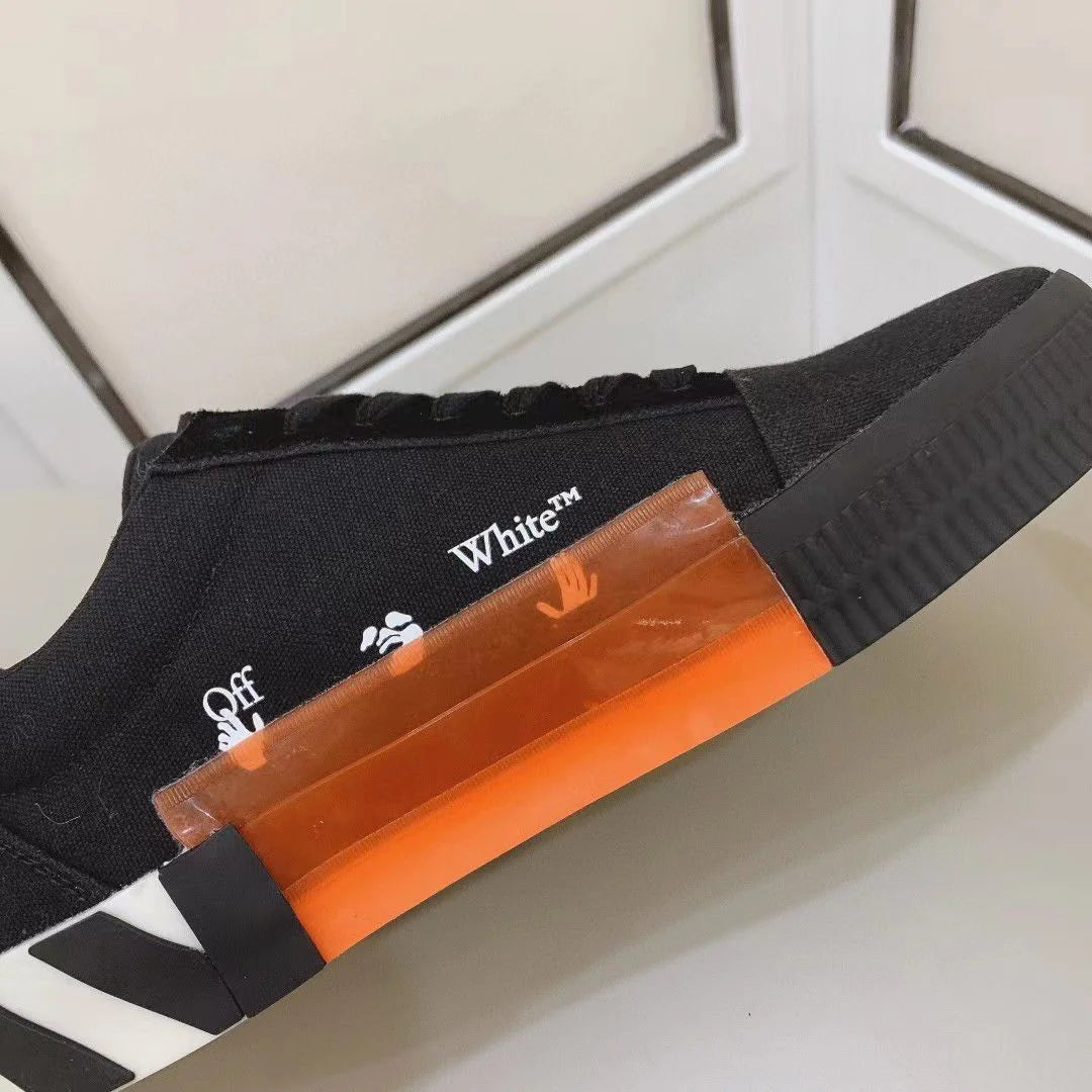 OFF-WHITE || Black Canvas Vulcanized Low Top Sneakers - FASHION MYST 