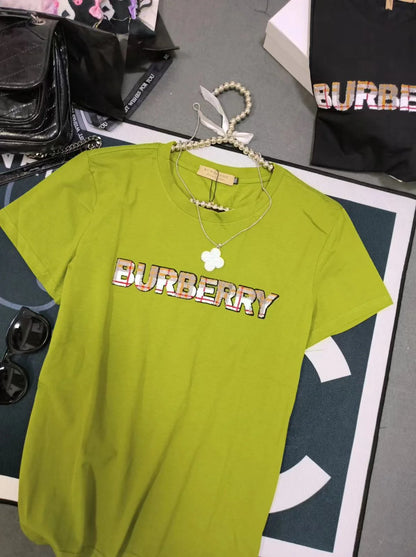 BURBERRY || Luxury T-Shirt With BURBERRY Logo Print For Girls - FASHION MYST 