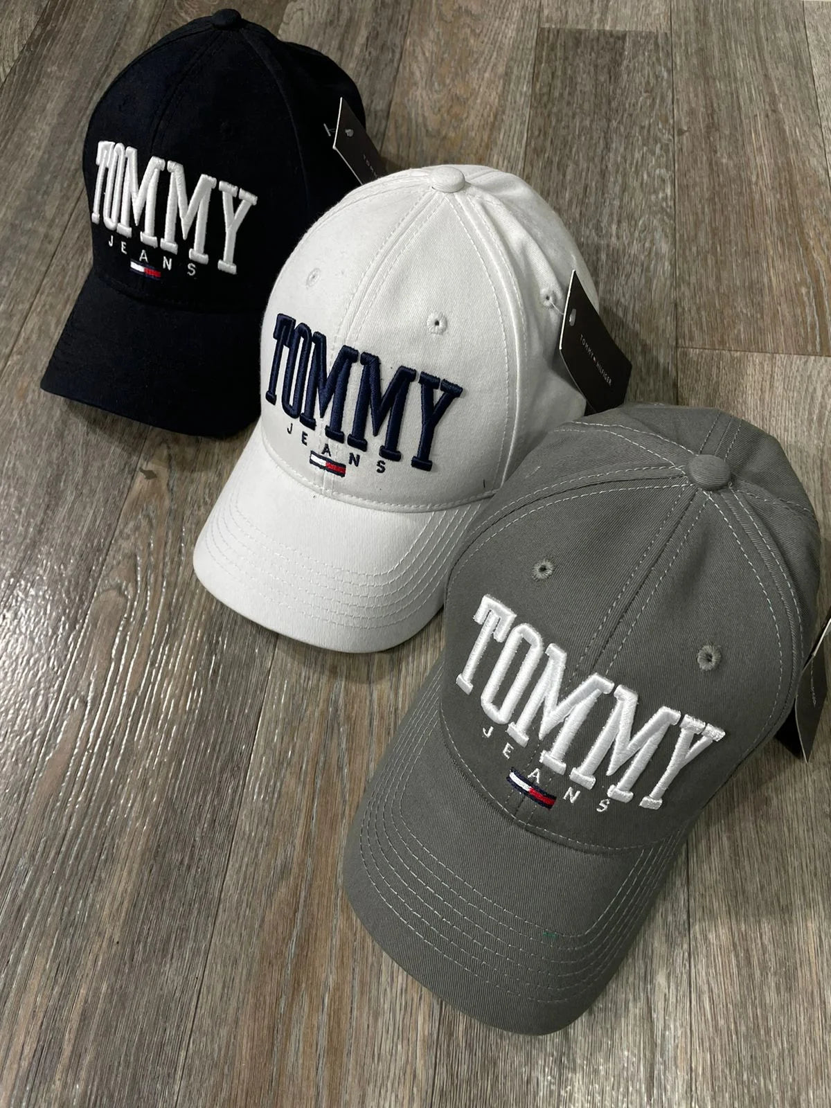 TOMMY HILFIGER || Tonal Logo Embroidery Cap - FASHION MYST 