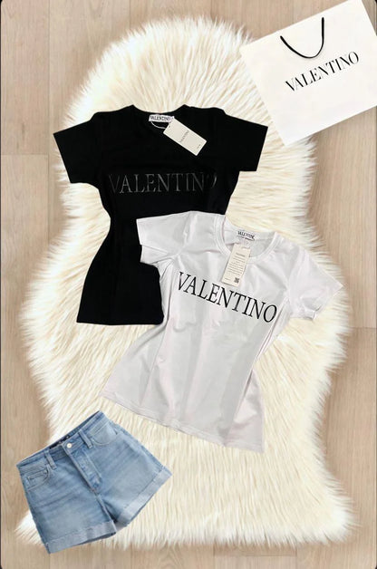 VALENTINO GARAVANI || Sequin VLTN Logo T-Shirt For Girls - FASHION MYST 