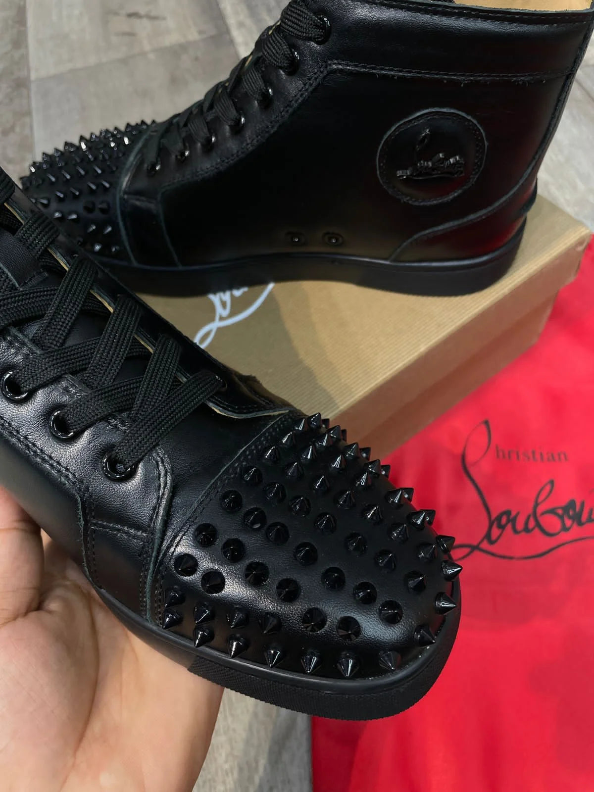 Christian louboutin tenis hombre sales