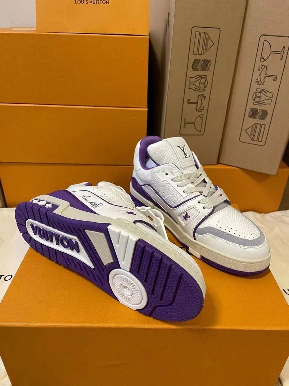 LOUIS VUITTON || LV Trainer Maxi Purple Sneaker