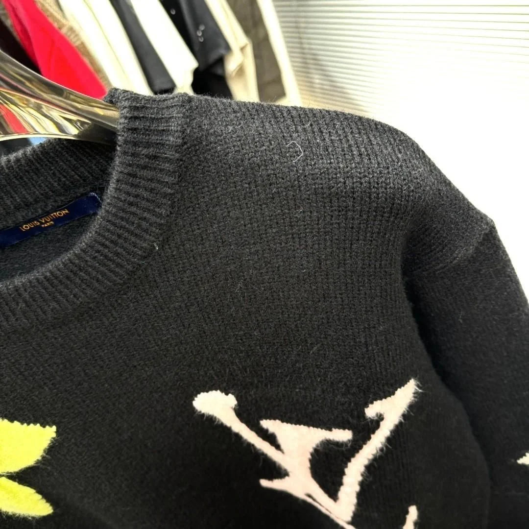 LOUIS VUITTON || Black Chunky Wool Blend Pullover