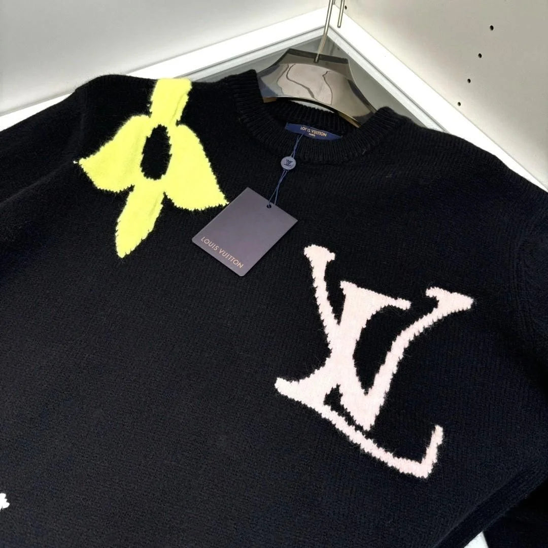 LOUIS VUITTON || Black Chunky Wool Blend Pullover