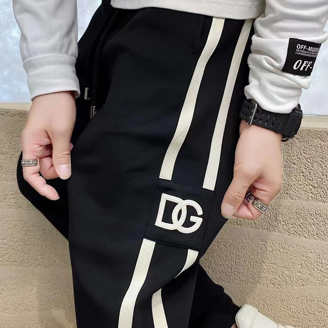 DOLCE GABBANA || Men Black Fitted Track Pants with Contrast Side Taping