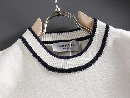 THOM BROWNE || Diagonal Stripe Merino Round Wool Knit Pullover