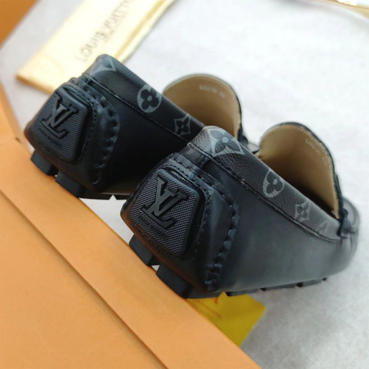 LOUIS VUITTON || Monte Carlo Moccasins - Luxury Black /Brown