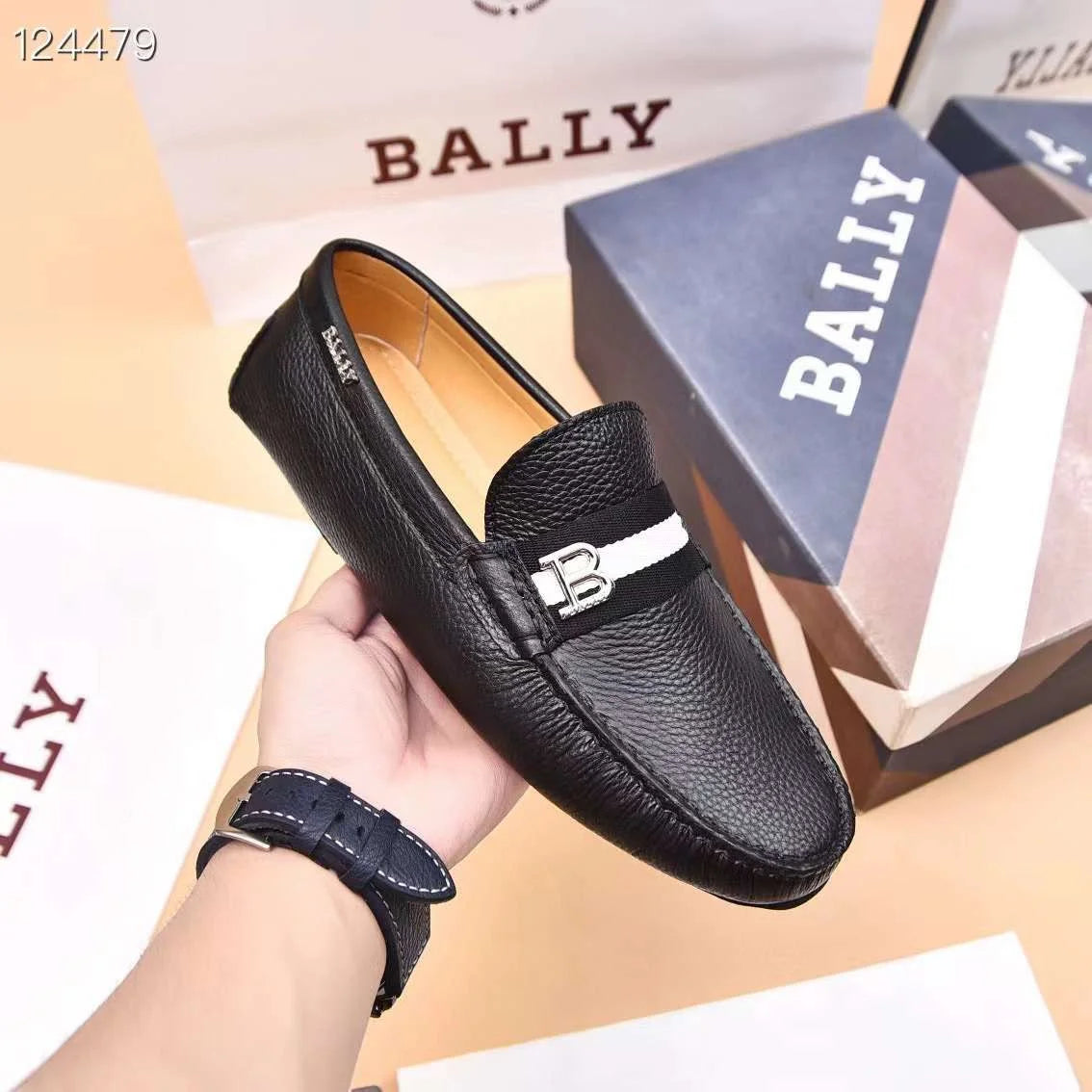Bally Switzerland Loafer Slip-On Soft Leather Men Dress Shoe Black 9D $595 Mens Black Bally Leather Loafers Shoes Drivers  main image 4