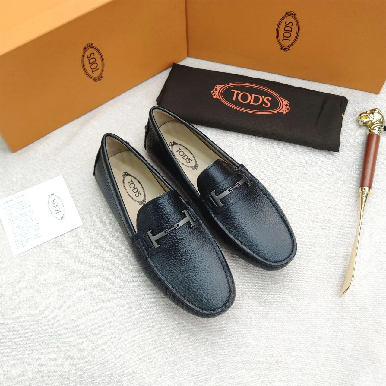 TODS || Black T-Buckle Milled Moccasins Leather Shoes