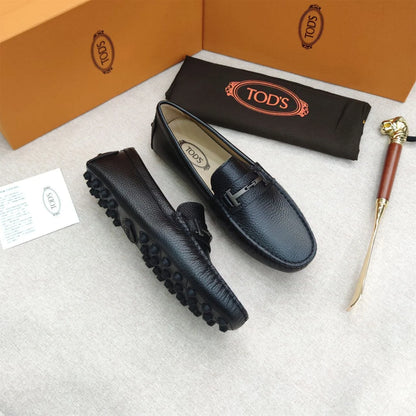 TODS || Black T-Buckle Milled Moccasins Leather Shoes