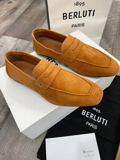 BERLUTI || Men Berluti Lorenzo Drive Scritto Camoscio Calf Leather Loafer / Camel Brown