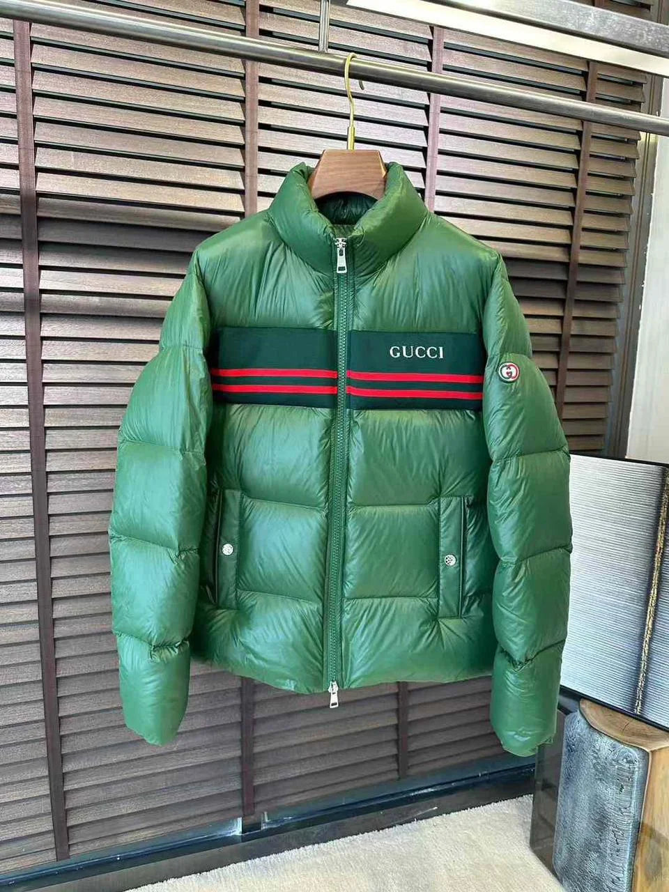 GUCCI || Logo-Print Chest-Stripe Puffer Jacket