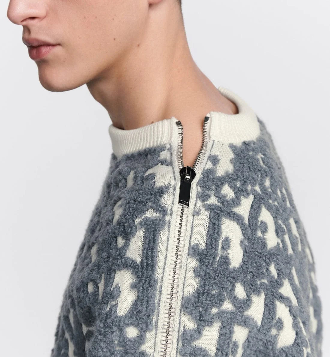 CHRISTIAN DIOR || Oblique Sweater White and Light Grey Virgin Wool And Cotton-Blend Jacquard