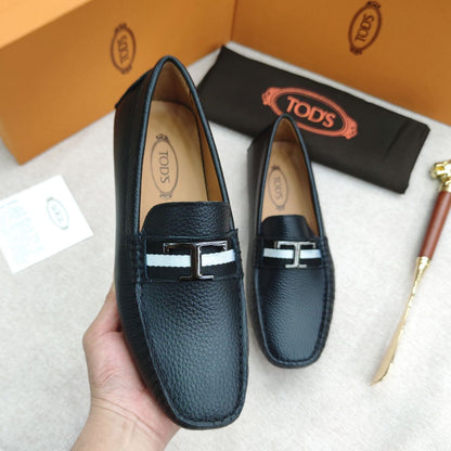 TODS || Big T Logo-Plaque Leather Black Loafers