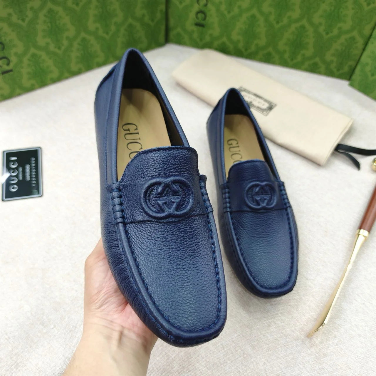 GUCCI || GG Interlocking Men's Loafer Blue Driver Moccasins